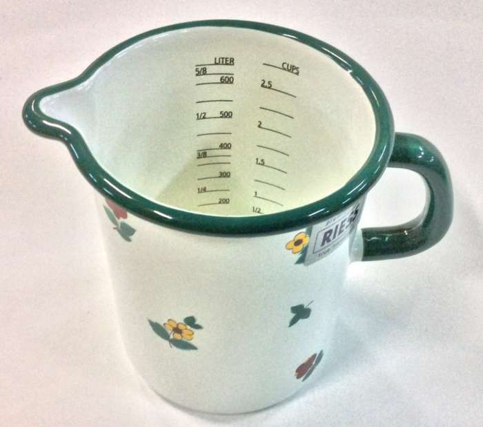 Кружка мерная цилиндрическая с носиком, 9 см, 0,5 л STREUBLUMEN RIESS 0337-049