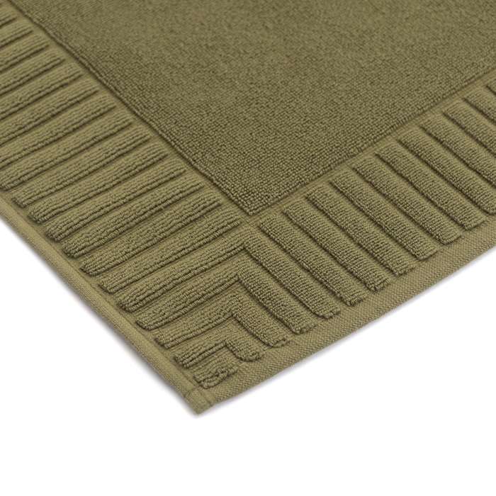 Коврик для ванной с фактурным бортиком оливкового цвета из коллекции essential, 50х80 см Tkano TK26-BM0004