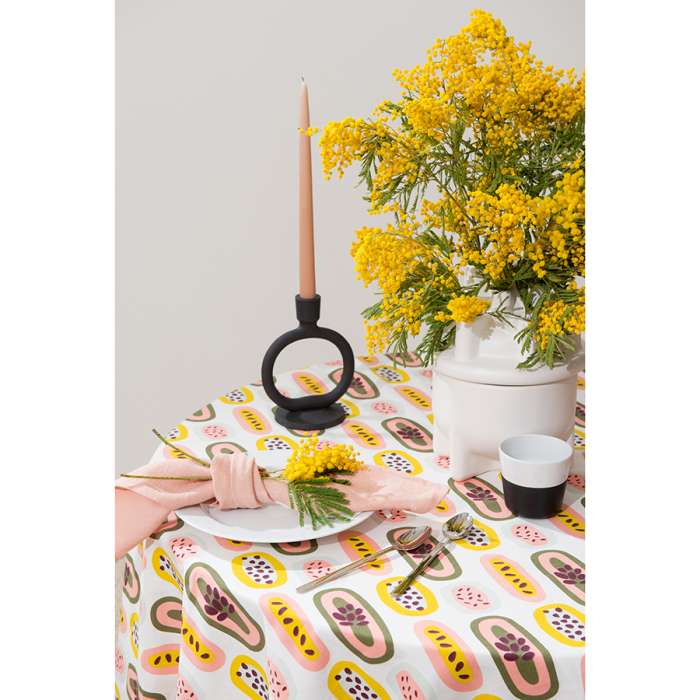 Скатерть на стол с принтом passion fruit из коллекции wild, 170х170 см Tkano TK19-TC0001