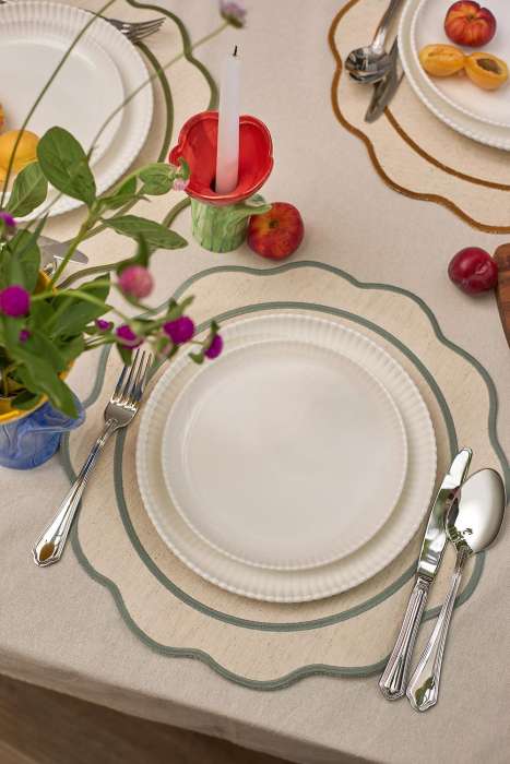 Салфетка под приборы anemone из коллекции trendy ruffles, D38 см, серый Tkano TK25-PM0004