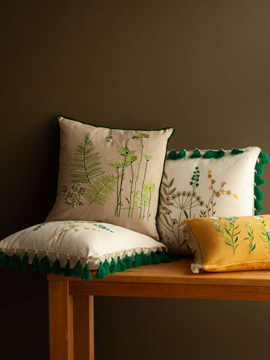 Подушка декоративная meadow bloom из коллекции ethnic, 45х45 см Tkano TK25-CU0025