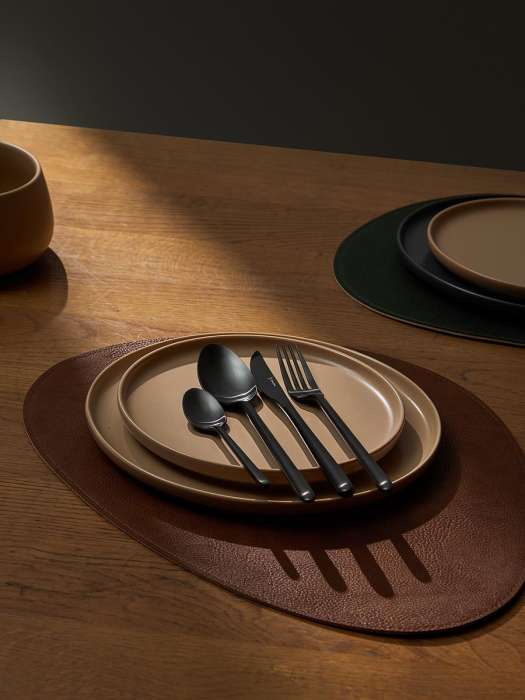 Набор столовых приборов pure, черные матовые, 16 пред. Liberty Jones LJ0000492