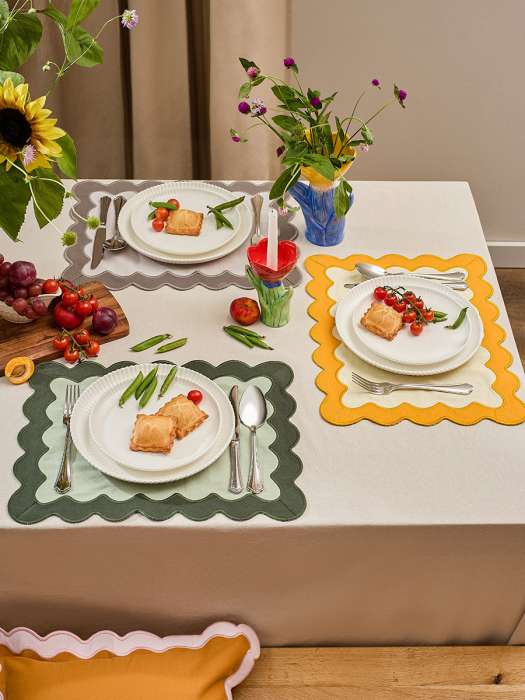 Салфетка под приборы с контрастным кантом зеленого цвета из коллекции trendy ruffles, 35х45 см Tkano TK25-PM0008