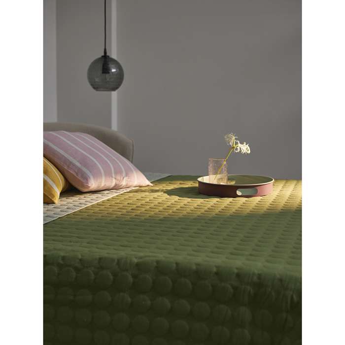 Покрывало стеганое solid dots оливкового цвета из коллекции essential, 230х250 см Tkano TK23-BS0016