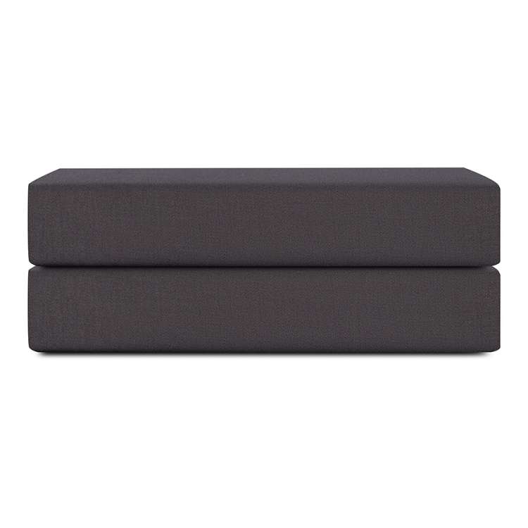 Простыня на резинке из премиального сатина темно-серого цвета из коллекции essential, 180х200х30 см Tkano TK24-FS0042