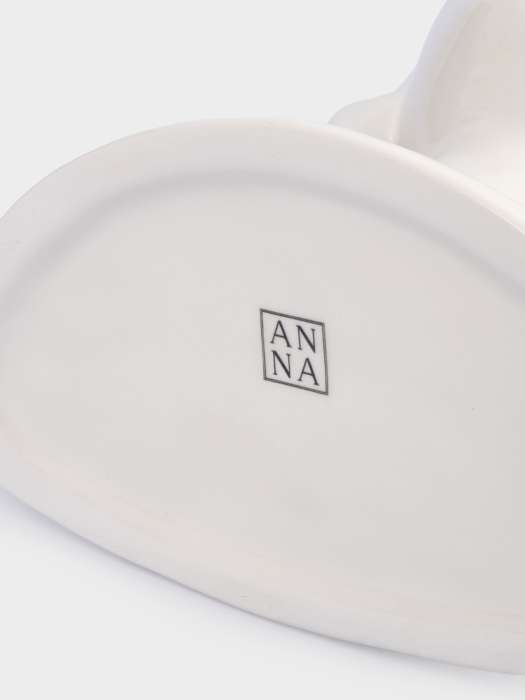 Ваза для цветов, 30 см, керамика, молочная, Женщина с тюльпанами, Tulip ANNA LAFARG ANLAF-FDW-130525-5