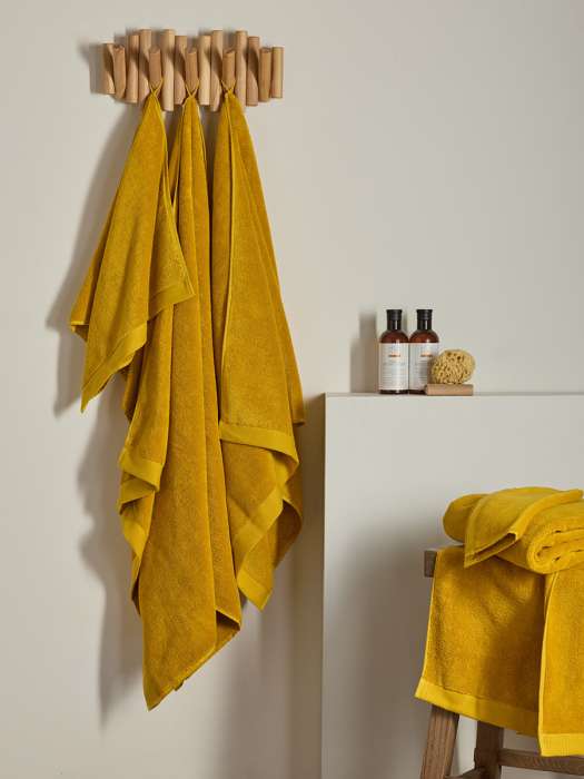 Полотенце для рук цвета охры из коллекции essential, 50х90 см Tkano TK26-HT0001