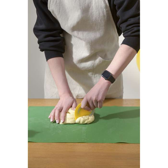 Скребок для теста 2 в 1 hilly, 10,7х8 см, светло-серый/желтый Smart Solutions SS-SC-TPR-10.7