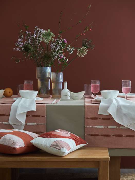 Подушка декоративная feather sketch из коллекции ethnic, 45х45 см Tkano TK25-CU0009