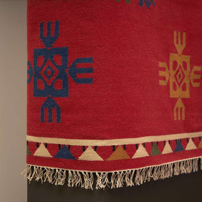 Ковер из шерсти по мотивам чувашских орнаментов из коллекции cultural heritage, 120х180 см Tkano TK24-DR0014