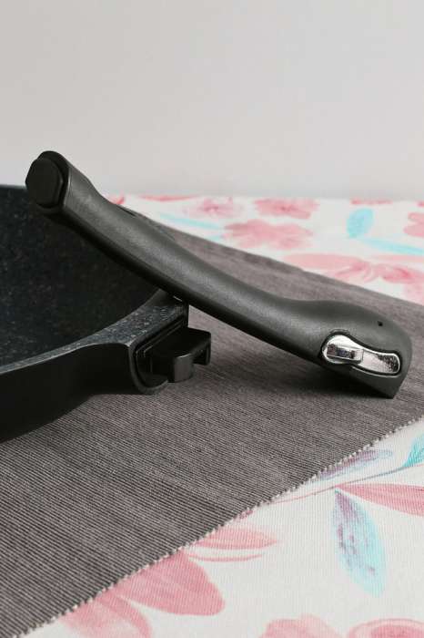 Сковорода с антипригарным покрытием и съемной ручкой, 28 см, PAVLA NADOBA 729016