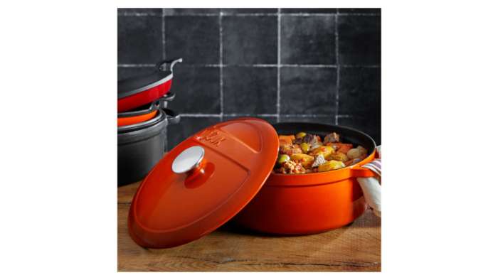 Кастрюля с крышкой Amusant d24 см, 3,8 л, чугун, оранжевая VOEUX VOX-8683642549018