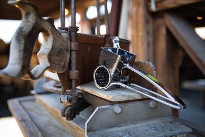 Тёрка роторная ручная для твердых сыров 20x9см, сталь нержавеющая, п/к BOSKA BSK853805