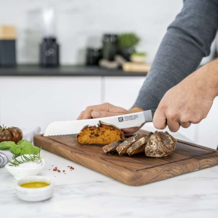 Нож для хлеба 200 мм ZWILLING Now S 54546-201