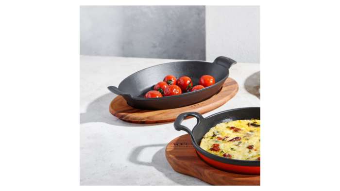 Блюдо овальное на подставке Elegance 20 см, чугун, дерево, черное VOEUX VOX-8683642549254