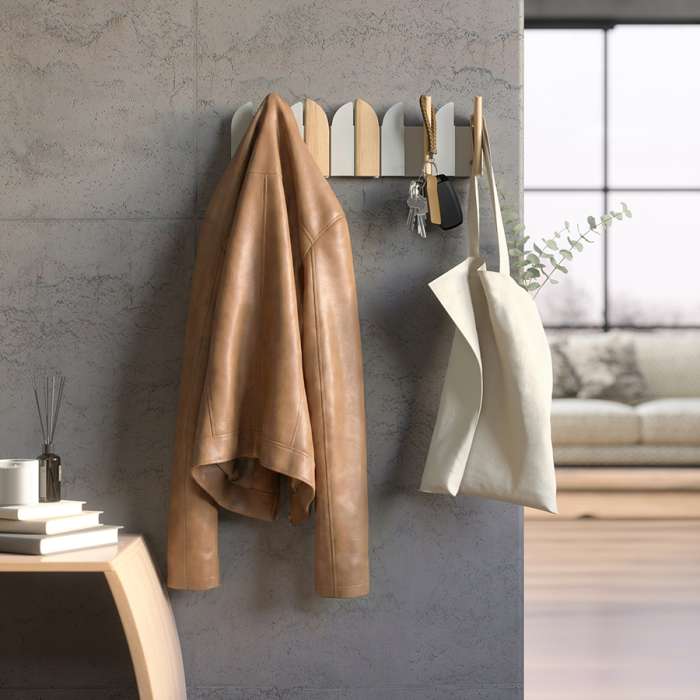 Вешалка настенная saloon, 5 крючков, натуральное дерево/белая UMBRA 1022942-1337