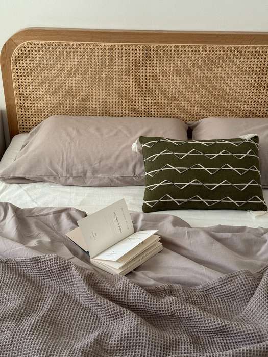 Плед из шерсти бежево-серого цвета из коллекции essential, 130х180 см Tkano TK23-TH0003