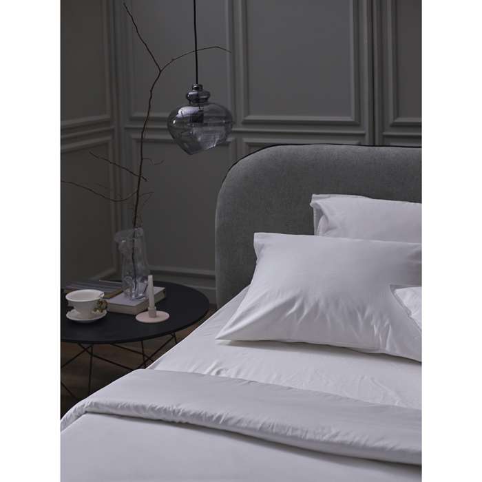 Комплект постельного белья из плотного сатина белого цвета из коллекции essential, 200х220 см Tkano TK24-DC0015