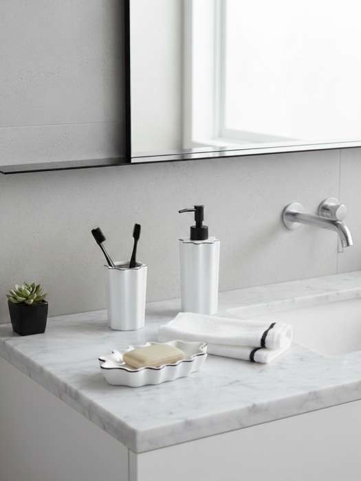 Стакан для зубных щеток camellia, белый Bergenson Bjorn Bath BB0001028