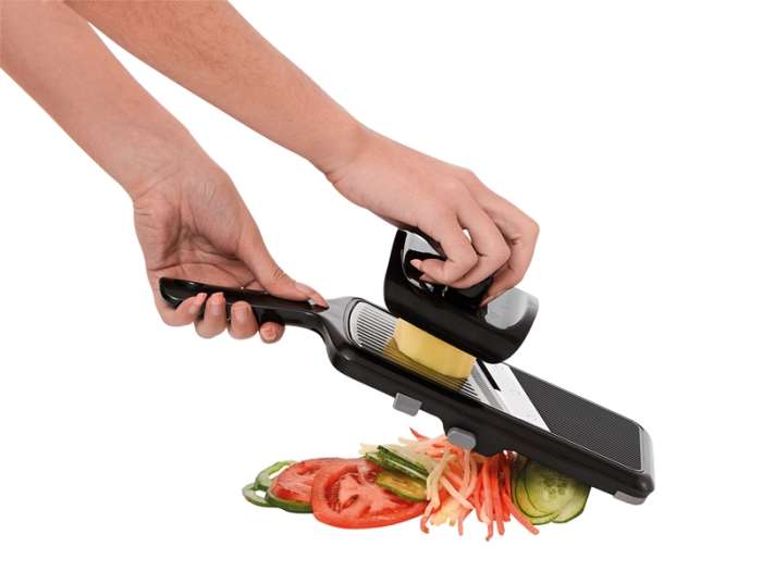 Терка-шинковка с держателем Weis 2-4 мм толщина нарезки, 31х11 см, сталь нержавеющая, пластик W-19620