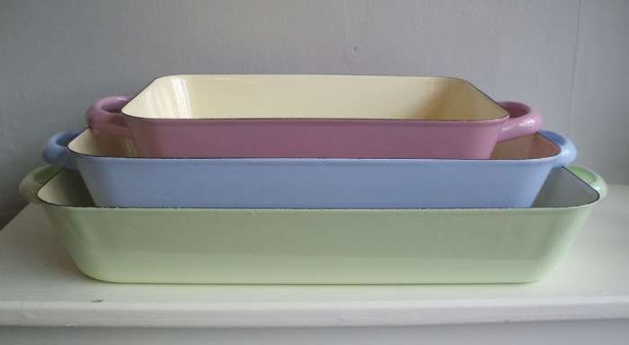 Жаровня для запекания 26 х 17 х 5 пастель розовый PASTELL RIESS 0049-006