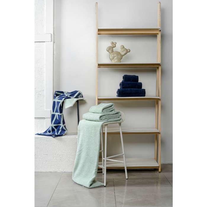 Полотенце для рук мятного цвета из коллекции Essential, 50х90 см TKANO TK19-HT0002