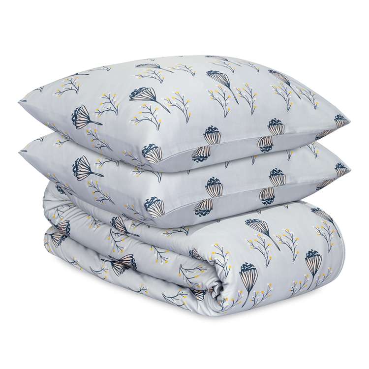 Комплект постельного белья "Полевые цветы" из премиального сатина из коллекции russian north, 200х220 см Tkano TK24-DC0040