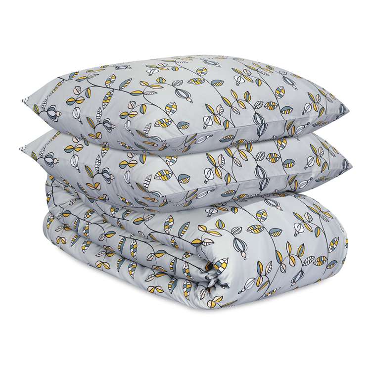 Комплект постельного белья "Ягоды тайги" из премиального сатина из коллекции russian north, 200х220 см Tkano TK24-DC0038