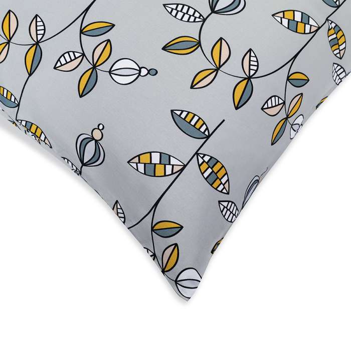 Комплект постельного белья "Ягоды тайги" из премиального сатина из коллекции russian north, 200х220 см Tkano TK24-DC0038