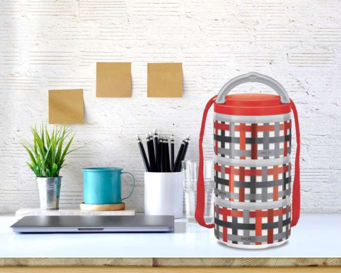 Термо ланч-бокс Microwow Tiffin Pro 3, 0,72 л, Red MILTON MM45133-RD