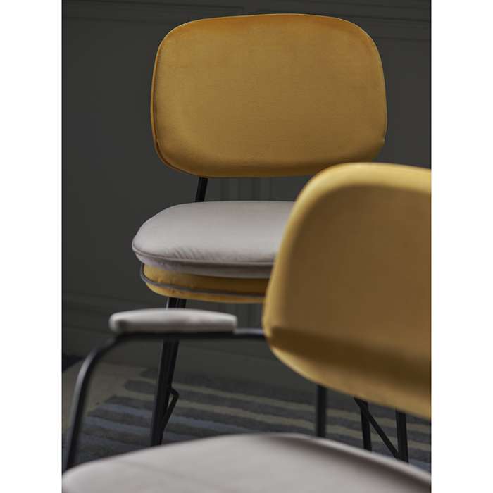 Стул с подлокотниками pea, велюр, желтый/бежевый Bergenson Bjorn BB0000622