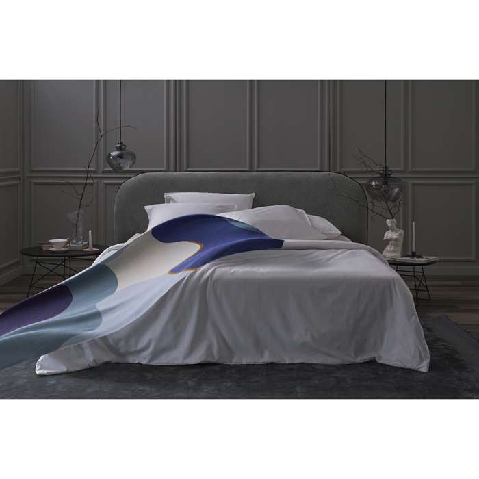 Плед из хлопка с авторским принтом синего цвета из коллекции freak fruit, 130х180 см Tkano TK23-TH0008