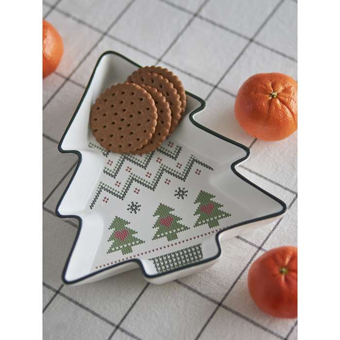 Набор из двух сервировочных тарелок sweet memories из коллекции new year essential Tkano TK24-NY_SRV0002