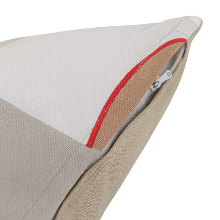 Подушка декоративная из хлопка бежевого цвета с авторским принтом из коллекции freak fruit, 30х50 см Tkano TK20-CU0006