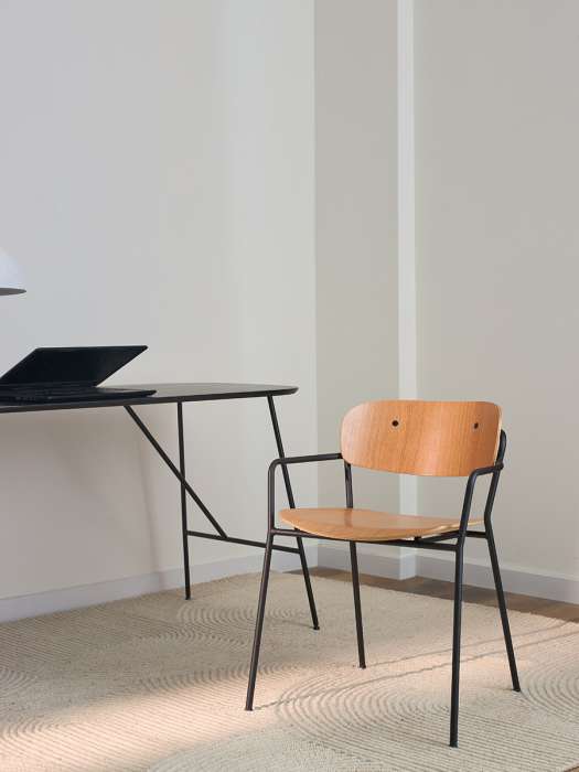 Стул с подлокотниками torfrid, светлый орех Bergenson Bjorn BB0001041