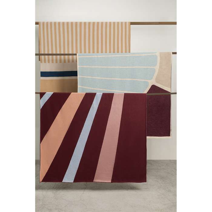 Плед из хлопка с рисунком Tea plantation из коллекции Terra, 130х180 см TKANO TK22-TH0002