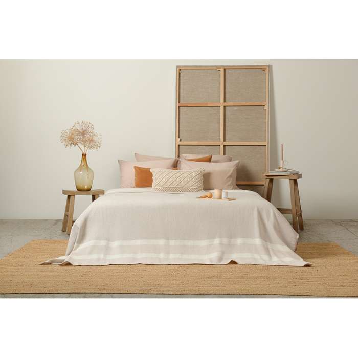 Покрывало базовое бежевого цвета из коллекции ethnic, 230х250 см Tkano TK21-BS0004