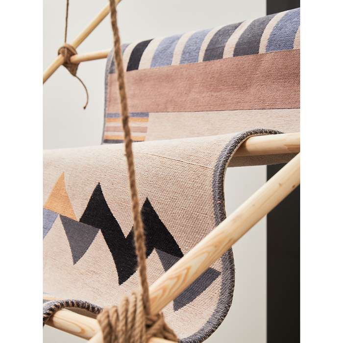 Ковер из хлопка по мотивам нанайских орнаментов из коллекции cultural heritage, 120х180 см Tkano TK24-DR0020