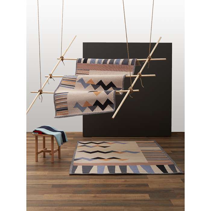 Ковер из хлопка по мотивам нанайских орнаментов из коллекции cultural heritage, 160х230 см Tkano TK24-DR0021