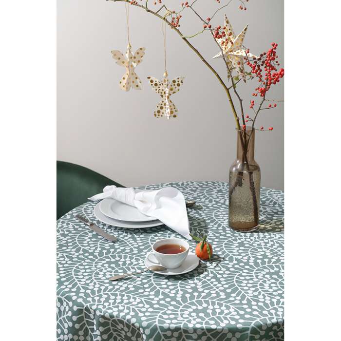 Скатерть из хлопка зеленого цвета с рисунком Спелая смородина, scandinavian touch, 180х260см Tkano TK21-TC0020