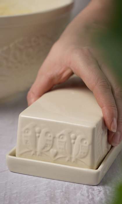 Масленка birds of paradise, кремовая Liberty Jones CZ-LJ-BD-CR