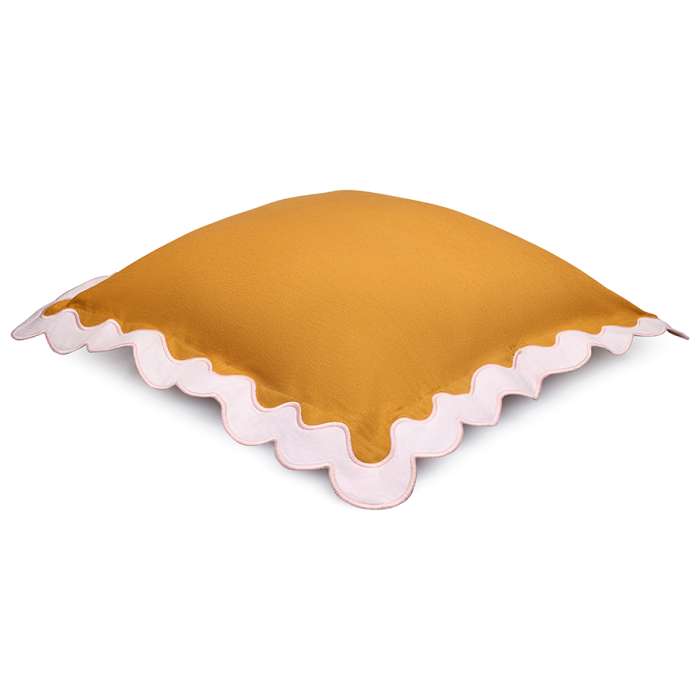 Чехол на подушку с контрастным кантом розового цвета из коллекции trendy ruffles, 40х40 см Tkano TK25-CC0002