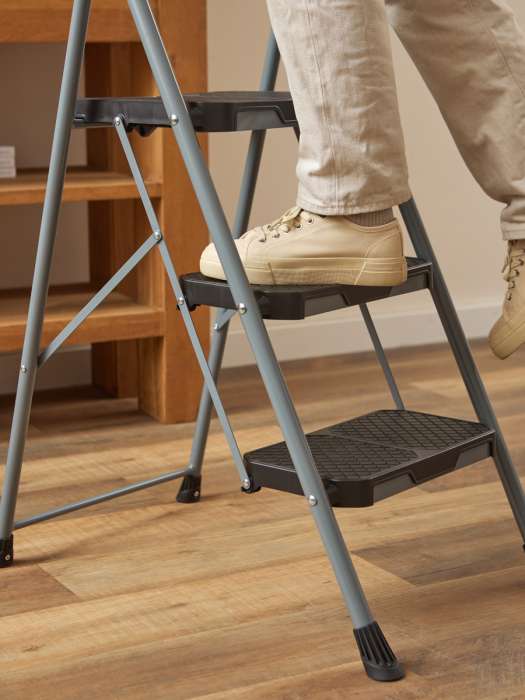 Стремянка stable, 3 ступени, 1 м, черная Smart Solutions SS0000354