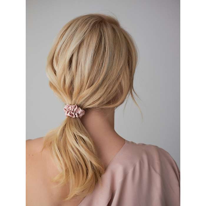 Набор из 4 шелковых резинок для волос цвета пыльной розы из коллекции essential Tkano TK24-HTS0001