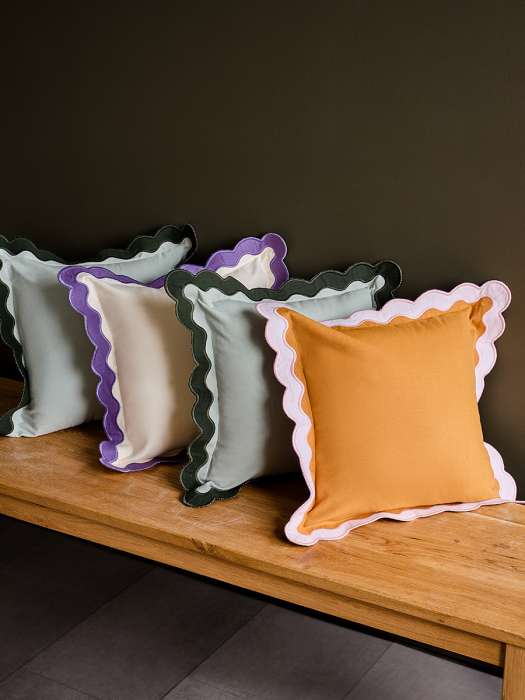 Чехол на подушку с контрастным кантом сиреневого цвета из коллекции trendy ruffles, 40х40 см Tkano TK25-CC0001