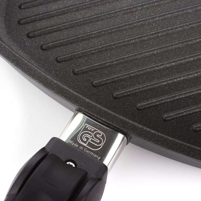 Сковорода-гриль квадратная глубокая со съемной ручкой, 26х26 см AMT GASTROGUSS 267с