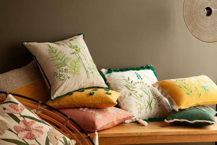 Подушка декоративная garden revival из коллекции ethnic, 45х45 см Tkano TK25-CU0027