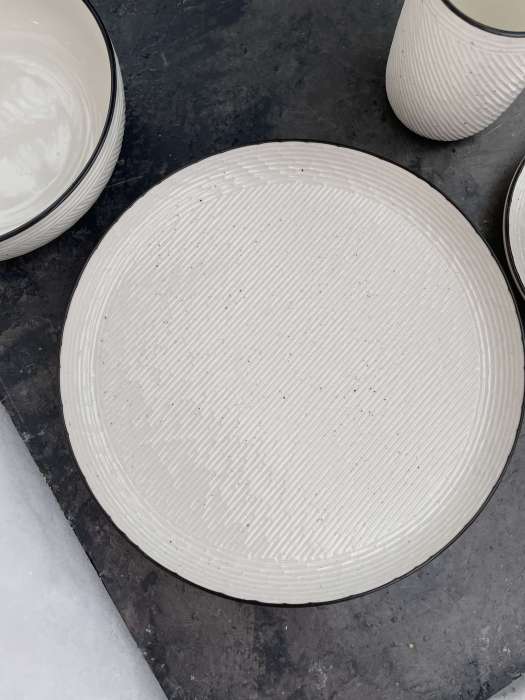 Набор тарелок Contour, Ø26 см, 2 шт. LIBERTY JONES LJ_RI_PL26