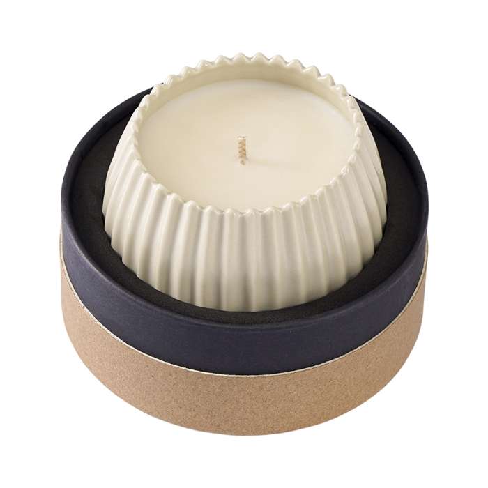 Свеча ароматическая spicy snowflakes из коллекции edge, бежевый, 30 ч Tkano TK23-ARO0024