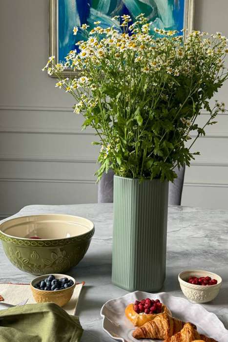 Миска зеленого цвета с рельефным узором Ягоды Тайги из коллекции Russian North, 1,5 л TKANO TK23-TW_BW0005